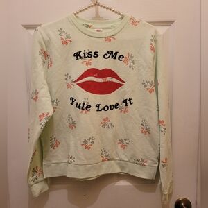 Casual women's Lite Sweater